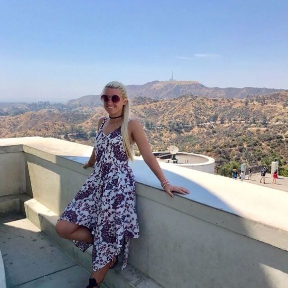 Meet your Posher, Jenna - Picture 1 of 1